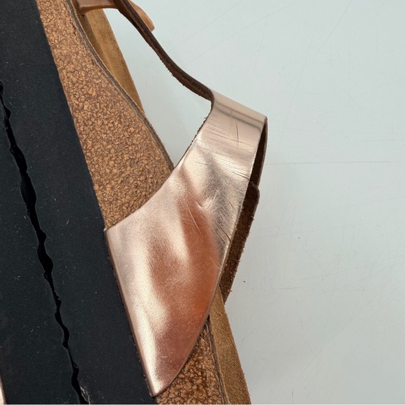 Birkenstock Papillio Gizeh Rose Gold Chrome Platform Sandals 38 FLAW main image 7